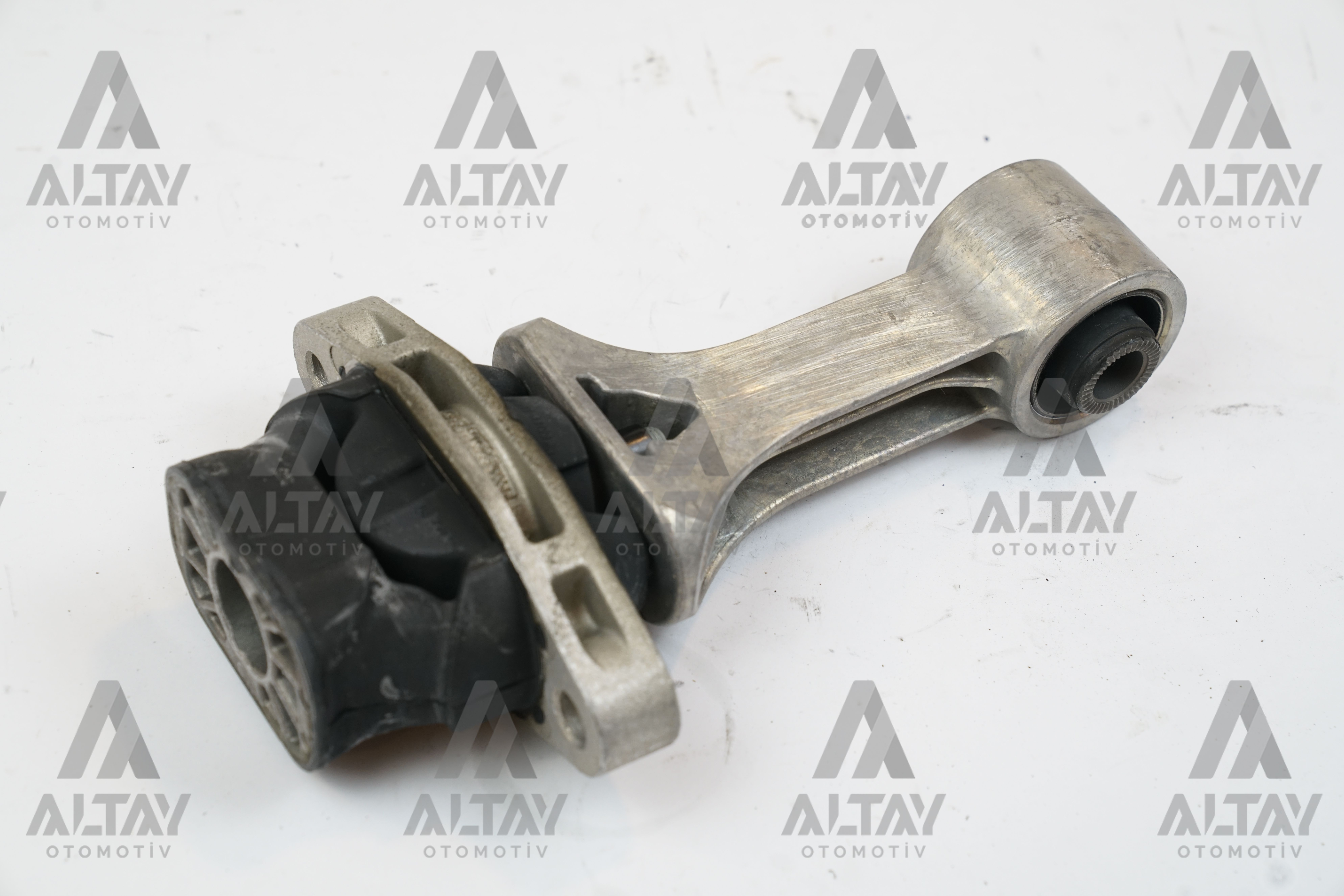 Hyundai I30 Arka Motor Takozu 2012-2016 Takoz I Benzinli Mt OEM 21950-A5100